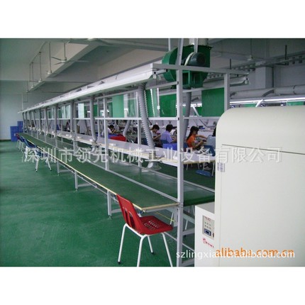 供应组装线，笔记本电脑组装生产线。组装流水线