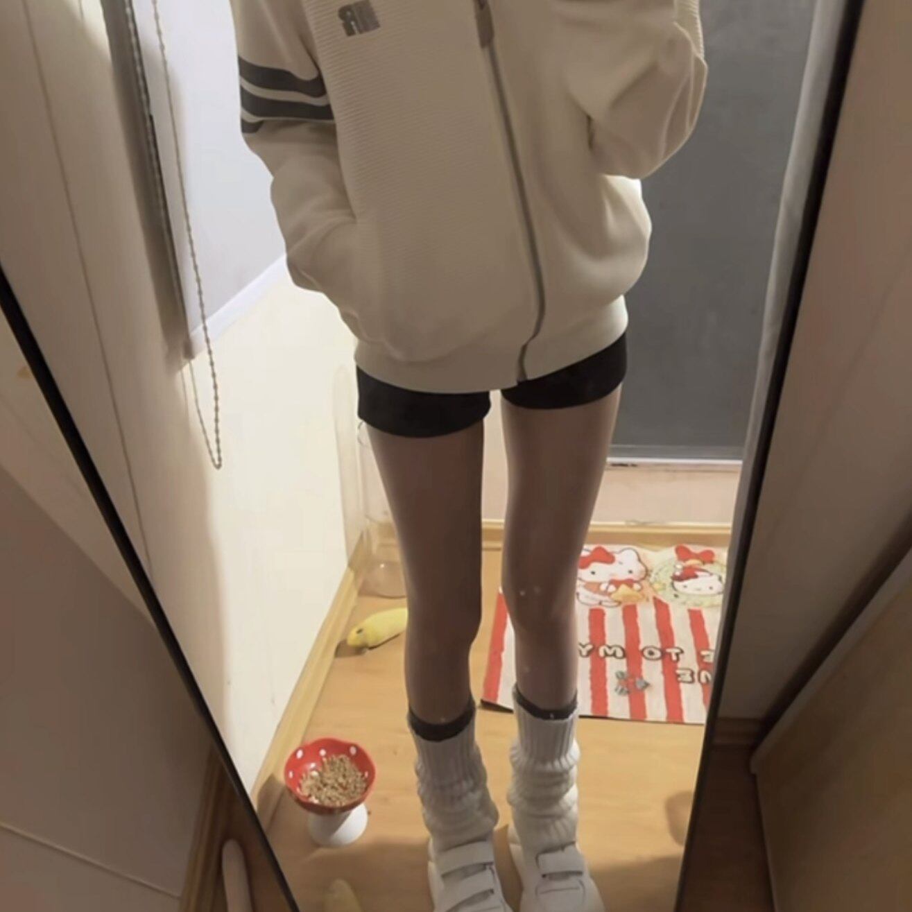 美式复古华夫格连帽卫衣女2026早春新款修身开衫巨好看短款外套潮