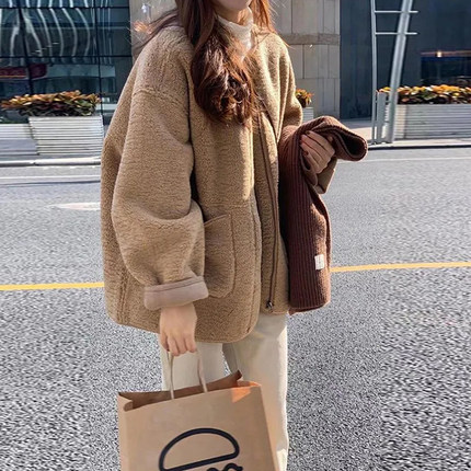 保暖温柔风羊羔毛外套女秋冬季高级感宽松慵懒风加绒加厚开衫上衣
