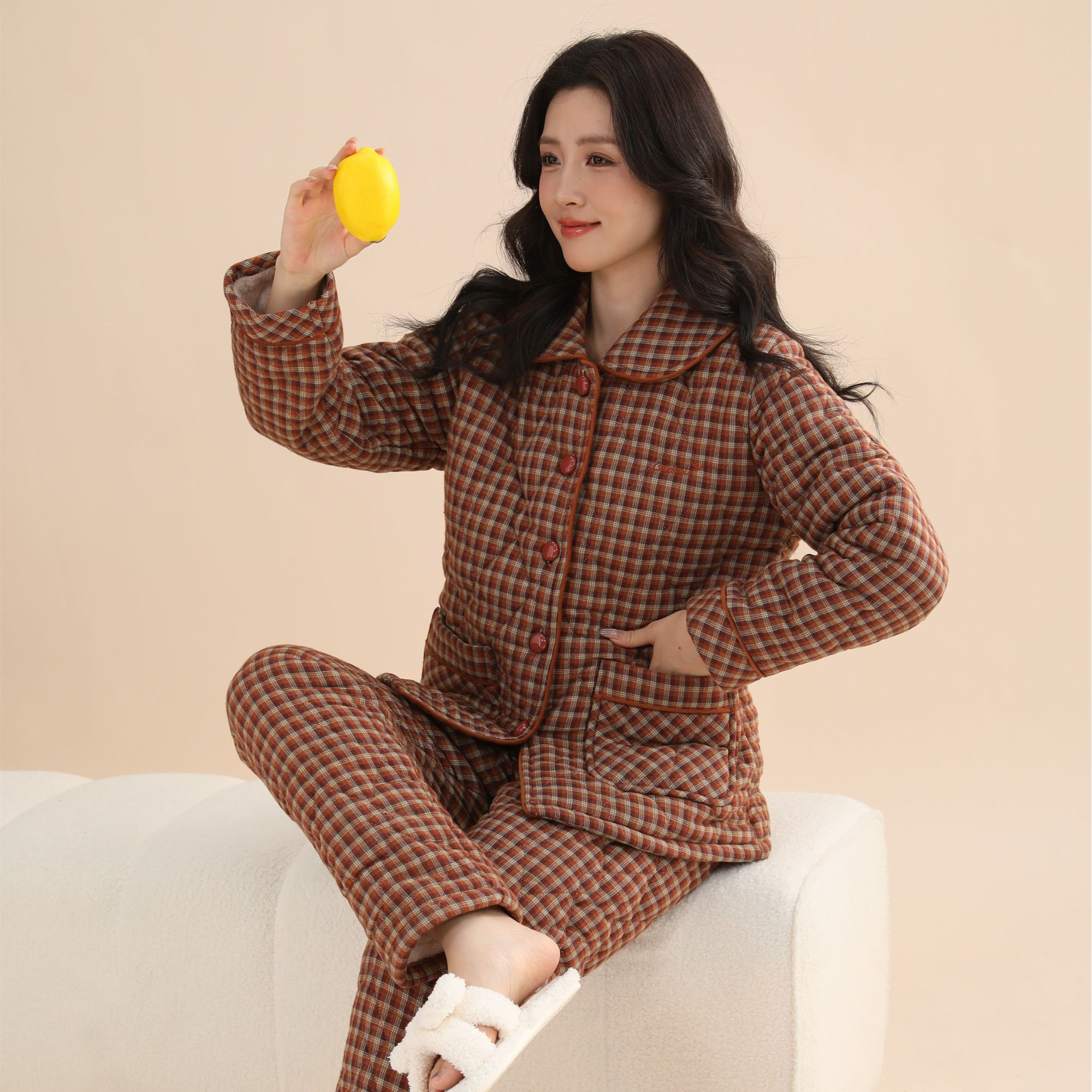 姬玛秋冬季睡衣女士保暖加厚加绒三层夹棉袄色织格子套装家居服
