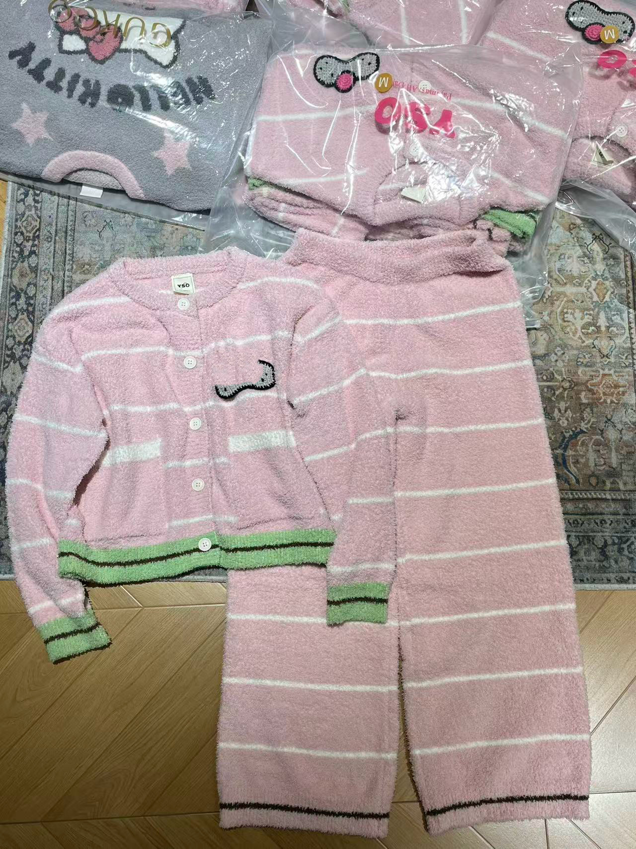 欧洲站2026秋季新款时尚可爱风条纹睡衣女长袖长裤保暖家居服套装
