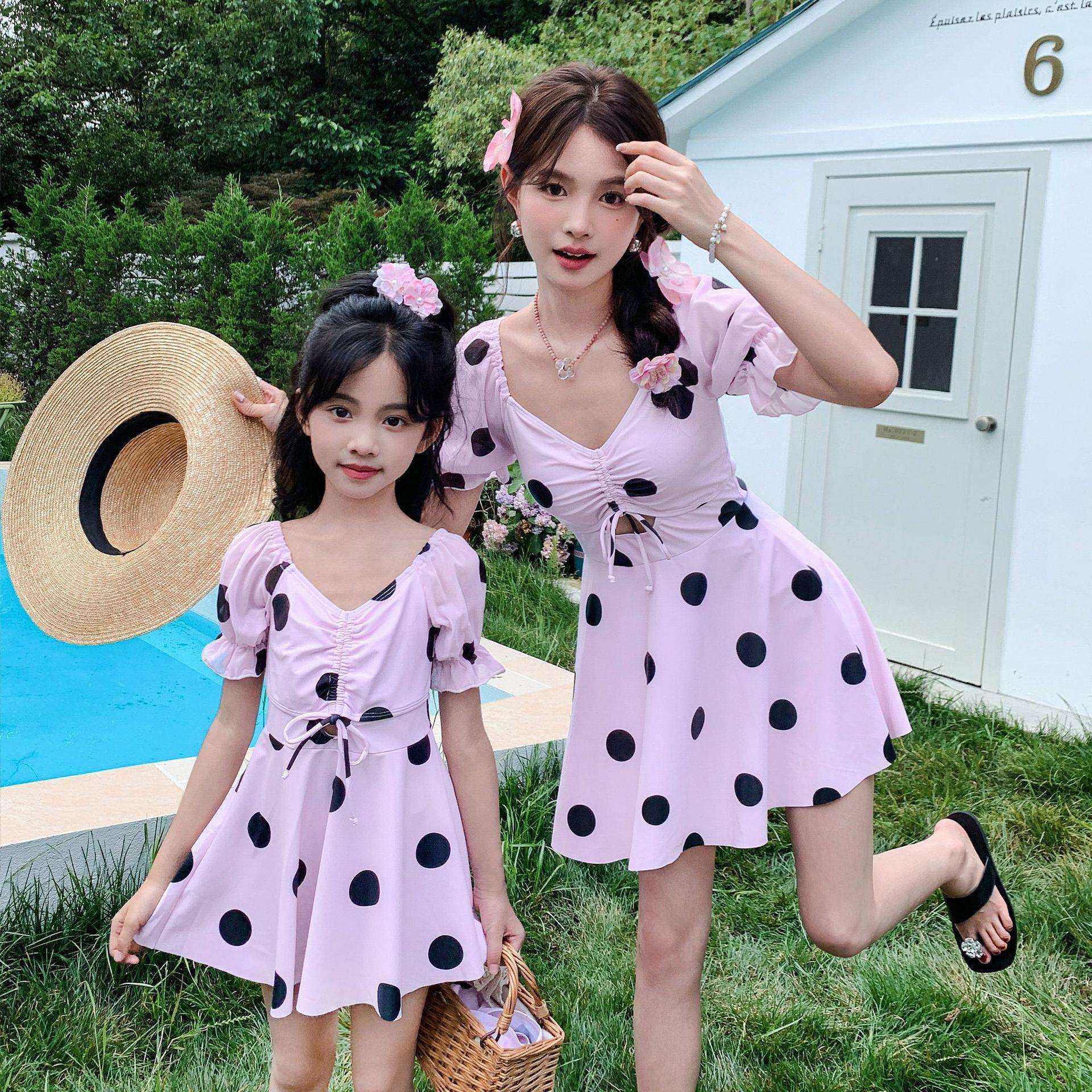 亲子泳衣小清新圆点泡泡袖显瘦裙式连体母女泳装公主裙儿童泳装