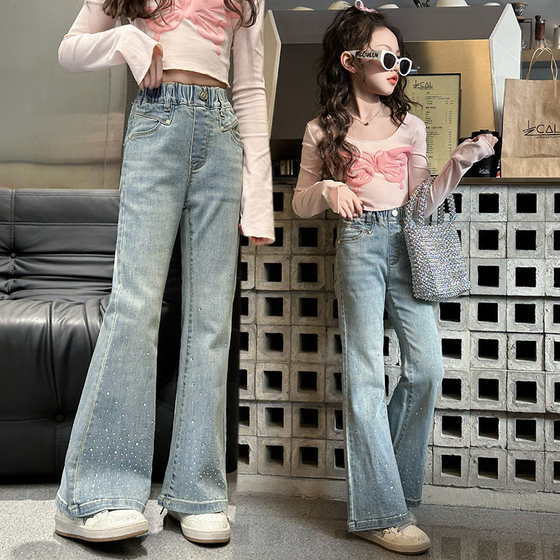 女童春季喇叭裤洋气2025新款时髦烫钻牛仔裤8岁9裤子网红潮