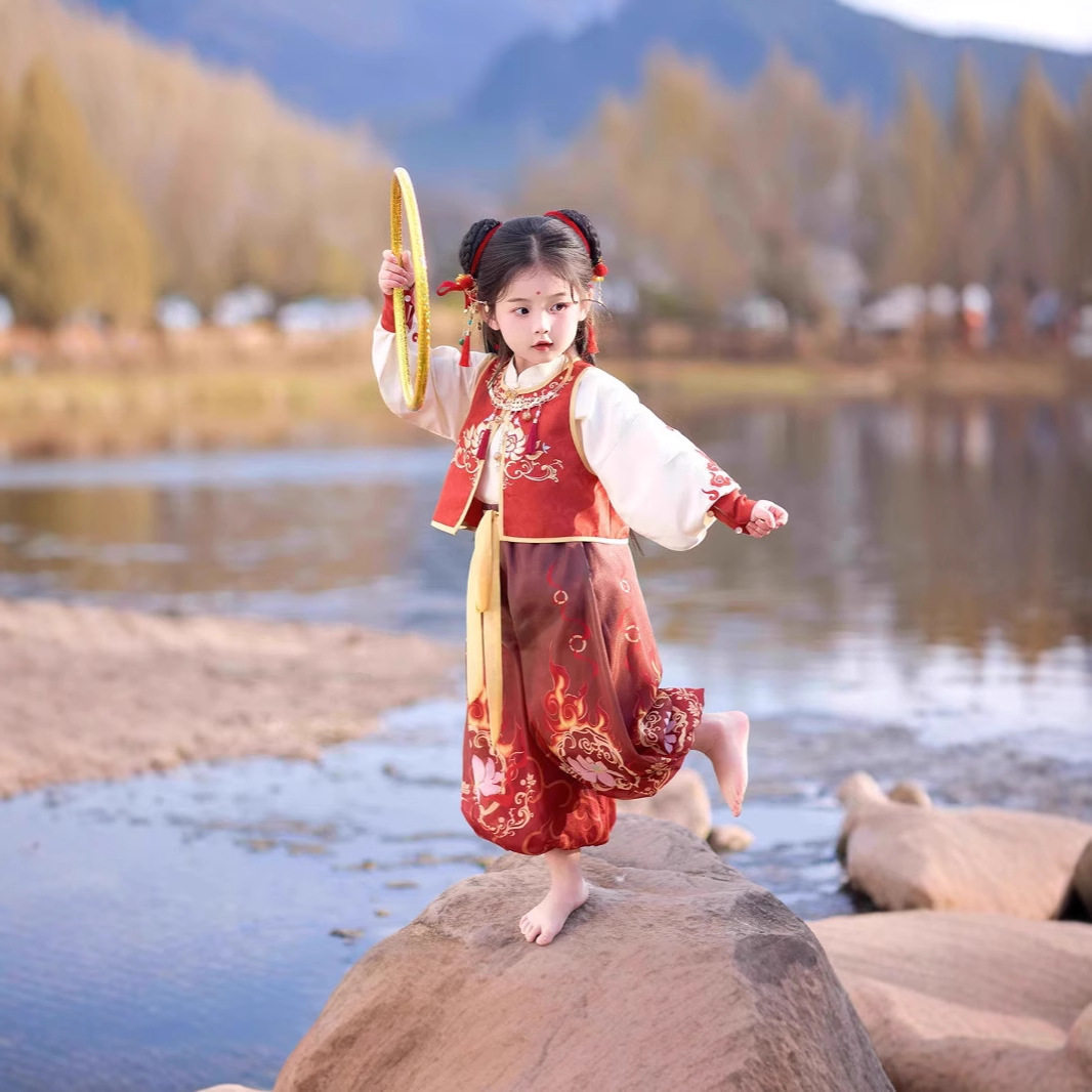 儿童汉服哪咤服装中国套装国潮女童春装哪吒cos中式服男童