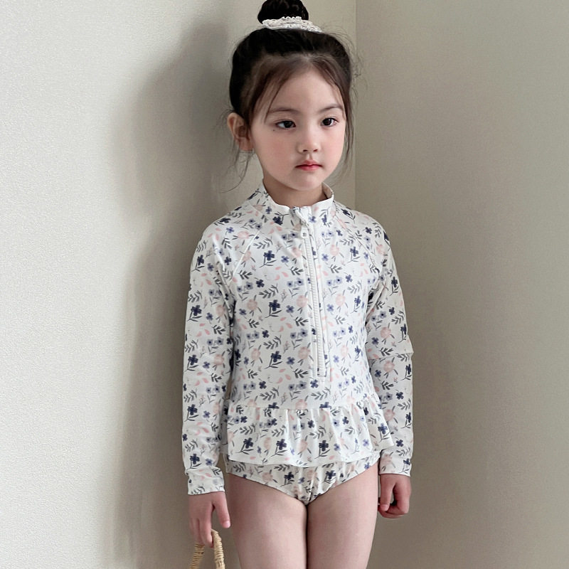 女童长袖碎花连体泳衣夏ins宝宝防晒速干儿童游泳衣休闲度假泳装