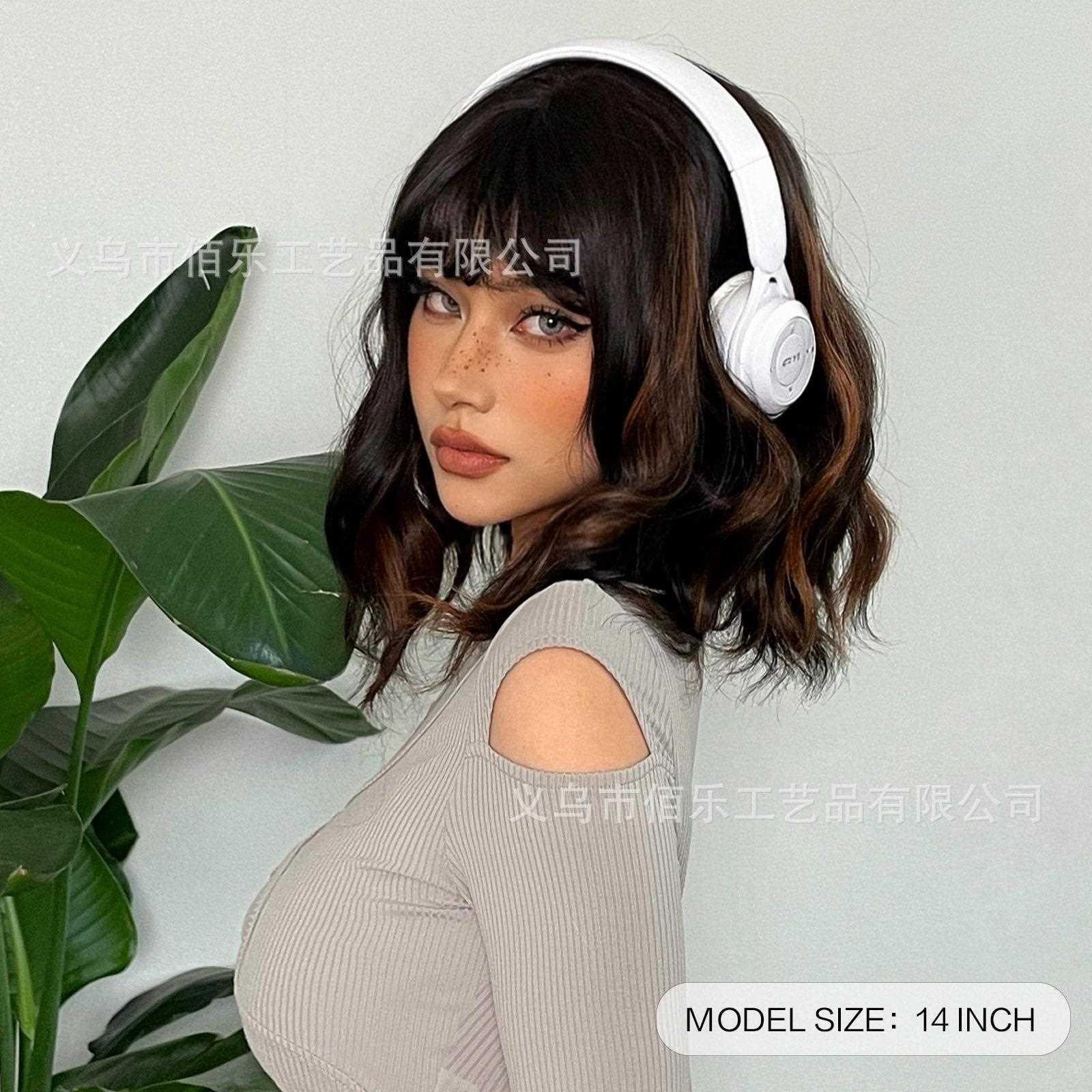 新款直销跨境黑棕色渐变挑色齐刘海短卷发假发女头套外贸热销现货