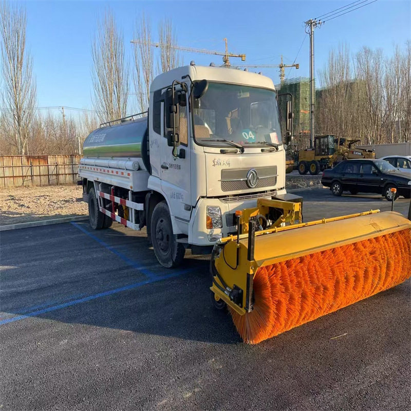 洒水车安装除雪滚 除雪破冰车全自动除雪车自动化除冰车工厂定制