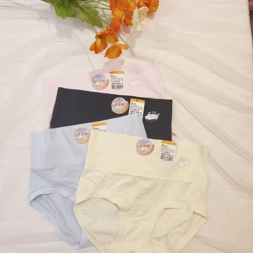 香蜜闺秀女无痕24101067冰丝高腰不卷边7A抑菌云朵裤不勒夏三角裤