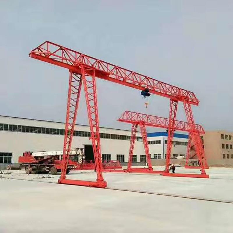 厢式龙门吊港花口吊车码头用上下花起包重门机JTP轨道运行50吨架