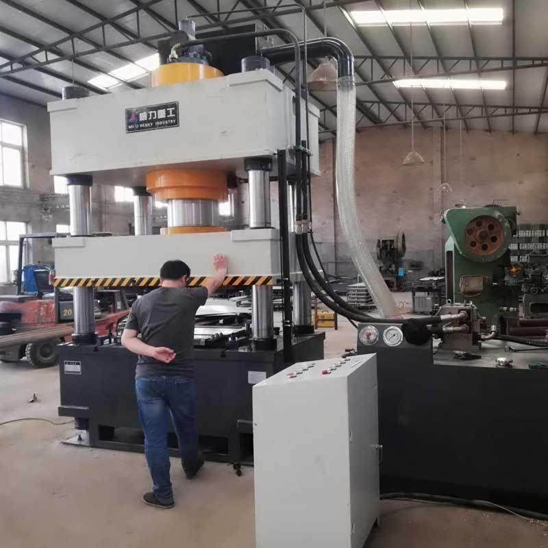 YW32-50000吨暖气片冲压成型液柱压机，三梁四拉伸成式型油5压机,五金/工具,机床,淘宝优惠券,粉丝福利购,淘宝优惠卷