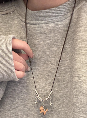 马上有钱长款皮绳项链女