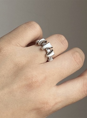 中古银白色异形戒指女