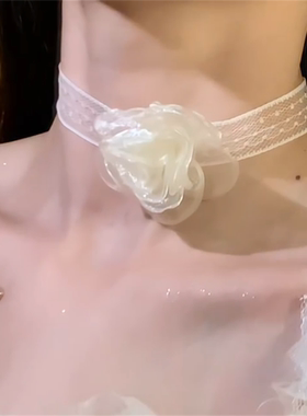 白色蕾丝花朵choker项链