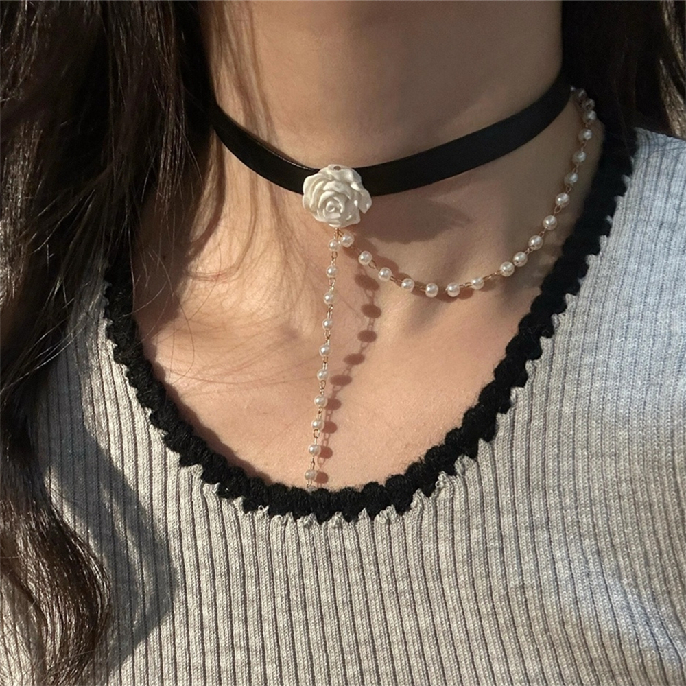玫瑰花珍珠choker黑色项圈锁骨链