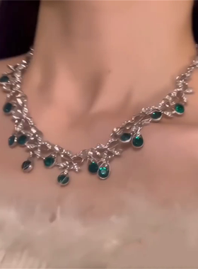 祖母绿水滴锆石项链女款