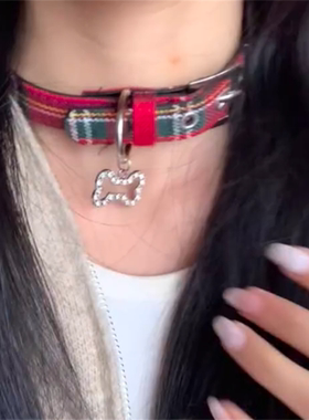 甜酷辣妹红色格子项圈女