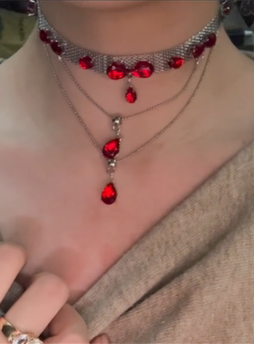 鸽血红锆石流苏项链女