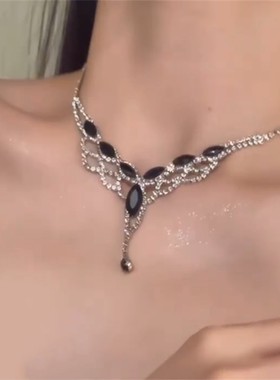 黑色水滴锆石流苏项链耳环套装