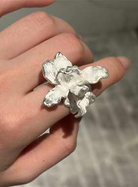 银色鸢尾花夸张大戒指女