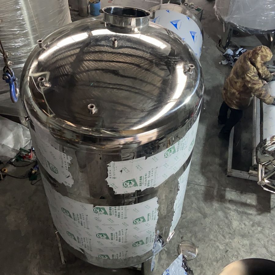 厂家直供304不锈钢水箱储存罐液体容器 10吨