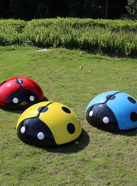 户外玻璃钢真七星瓢虫摆件甲壳虫雕塑户外游乐场园林草坪动物装饰