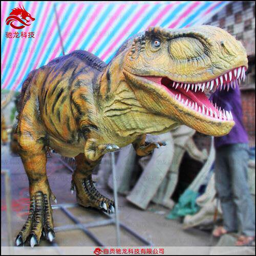 大型霸王龙头拍照雕塑玻璃钢仿真恐龙美陈道具感应动态机器恐龙