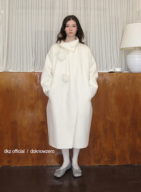 DKZ 白色100羊毛外套女秋冬新款宽松娃娃领一粒扣大衣
