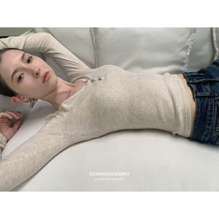 修身 t恤女秋冬新款 简约百搭上衣 v领针织长袖 DKZ