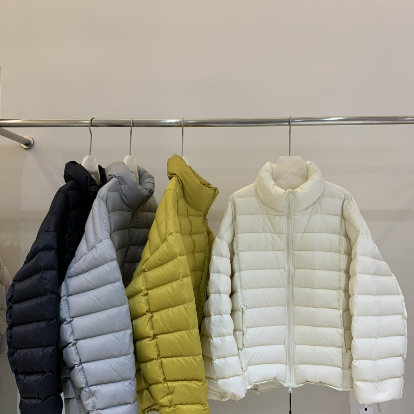 莓果冬上新经典拉链时尚百搭休闲显瘦保暖羽绒服外套7908-1