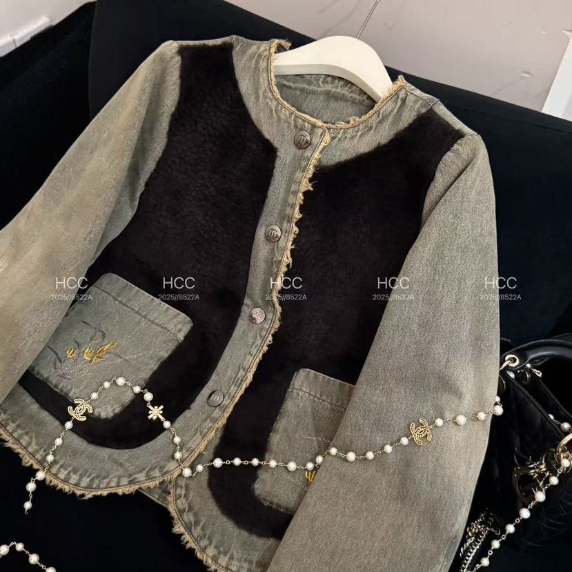 莓果冬上新复古牛仔拼接毛绒内里设计感保暖羽绒服外套168-801