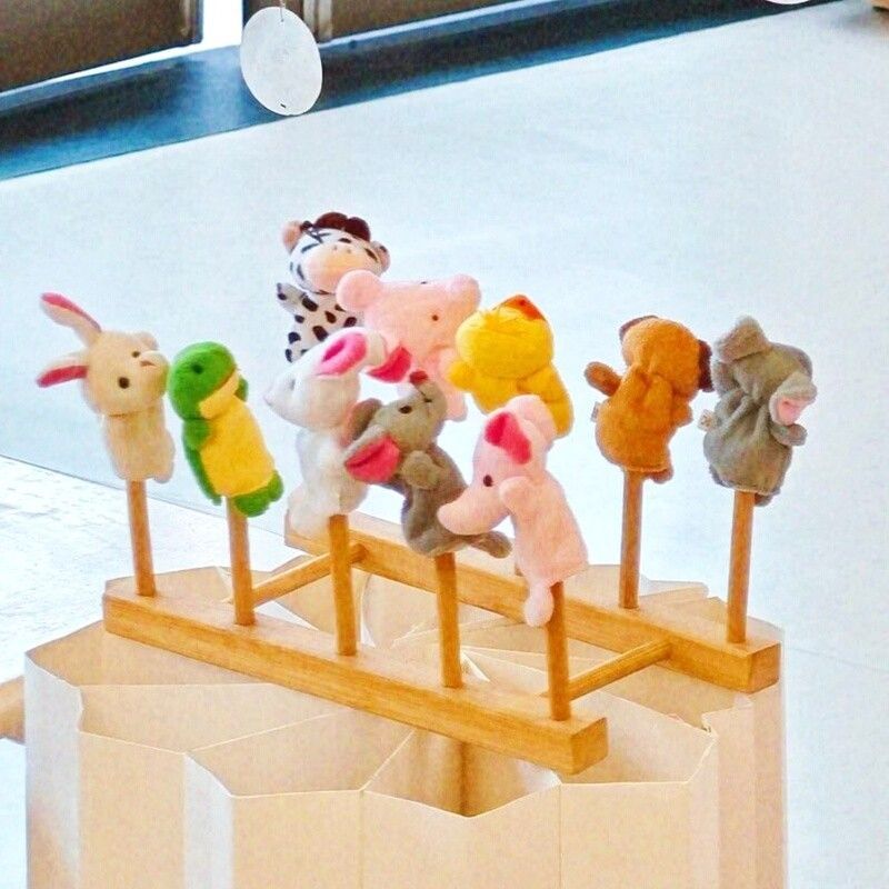 手偶展示架幼儿园环创收图片