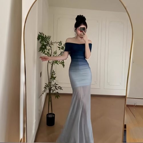 小可wiwi蓝色渐变色一字肩连衣裙女夏季抹胸型网纱透视高个子长裙