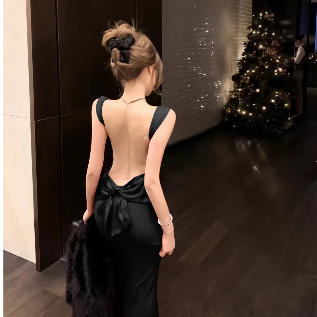 小可wiwi性感露背蝴蝶结吊带连衣裙女纯欲辣妹性感时尚气质包臀裙