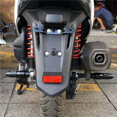 适用光阳赛艇CT250/300/ST250/S350/S400改装排气管防摔棒保护杆