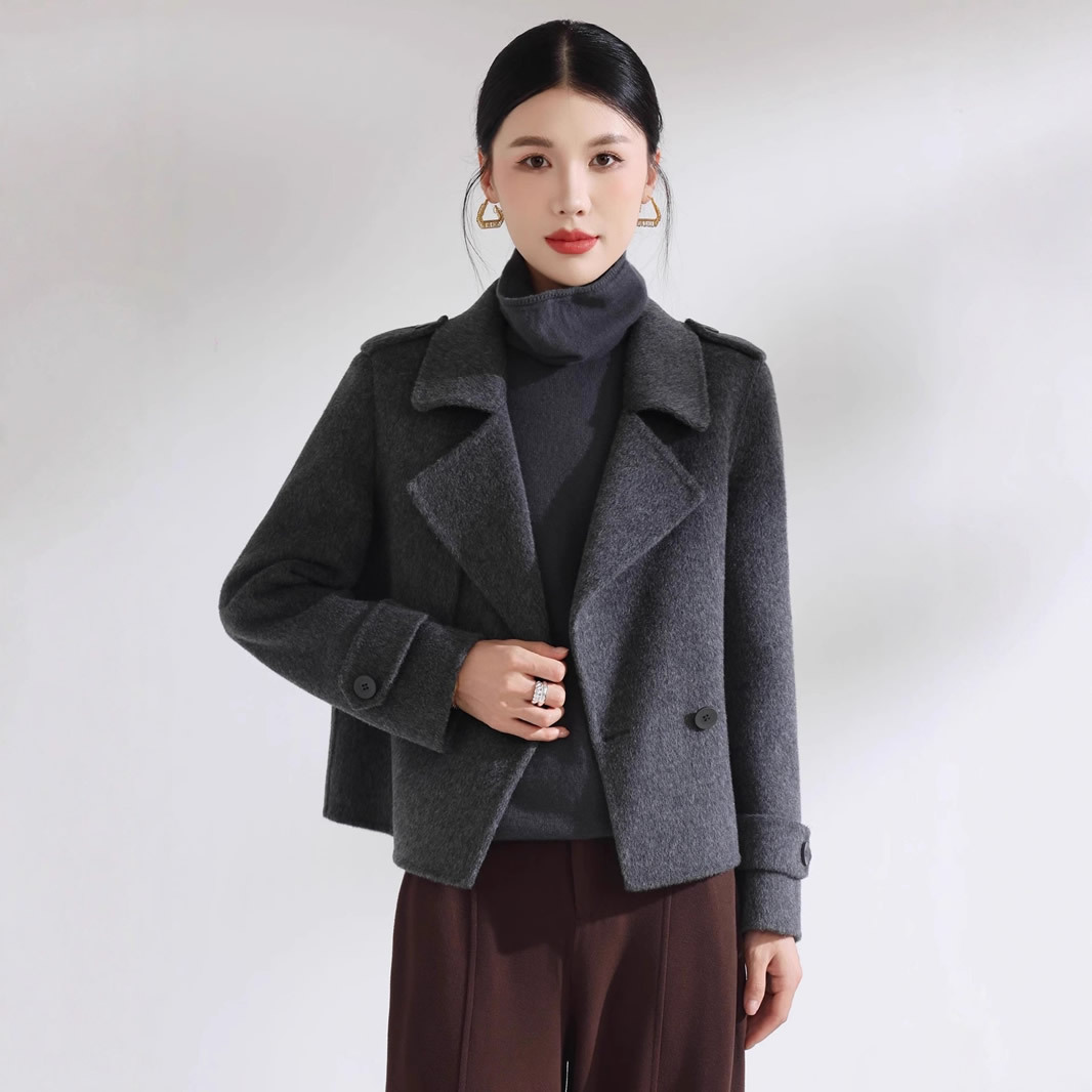 冬天新款双面呢羊毛大衣短款双排扣气质休闲西装领显瘦小个子百搭