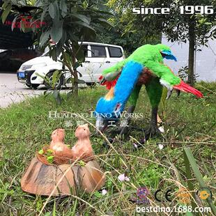 仿真粘毛尾羽龙逗弄小龙宝宝七彩颜色恐龙主题园的精品场景