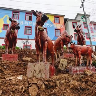 定制玻璃钢仿真黄牛雕塑大型铸铜锻铜群牛户外动物农场牧场摆件