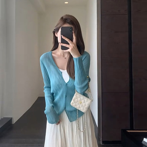 夏季防晒衫凉感舒适显瘦针织V领开衫薄款外套上衣女短款2026新款