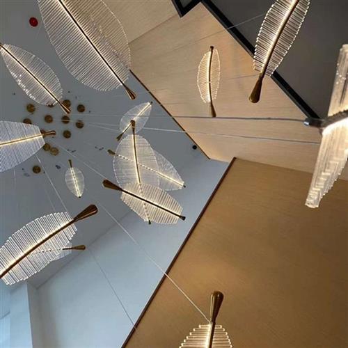 轻奢艺术羽毛吊灯别墅酒店大堂民宿高级感亚克力挂件吊灯跨境