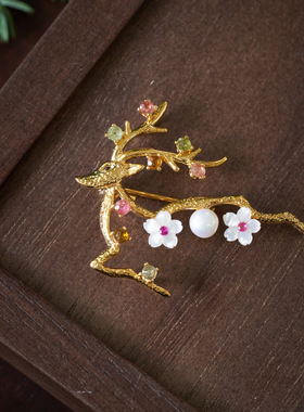 李师傅~一鹿有你设计高级感轻奢胸针优雅服装女配饰胸花