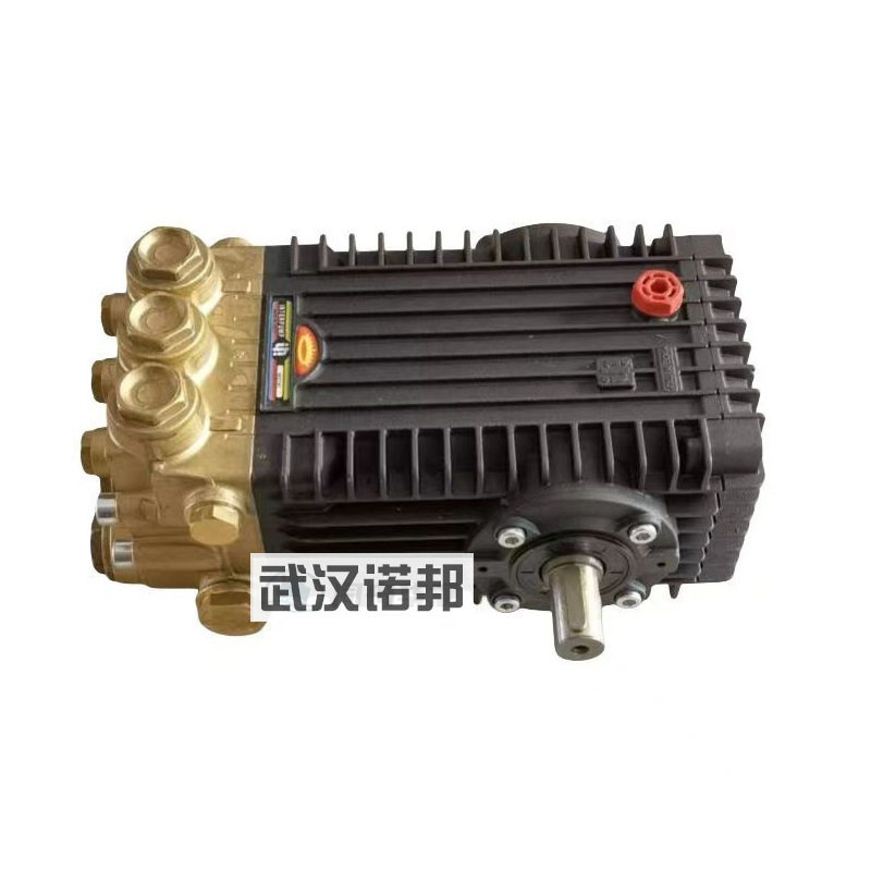 英特高压柱塞泵意大利Interpump水泵进口泵W2141PCB清洗清洗机