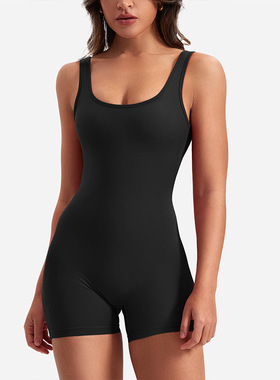 One-line collar outback one-piece shorts  一字领露背连体短裤