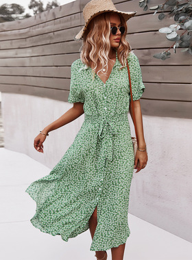 Casual floral V-neck medium long dress 休闲碎花V领中长连衣裙