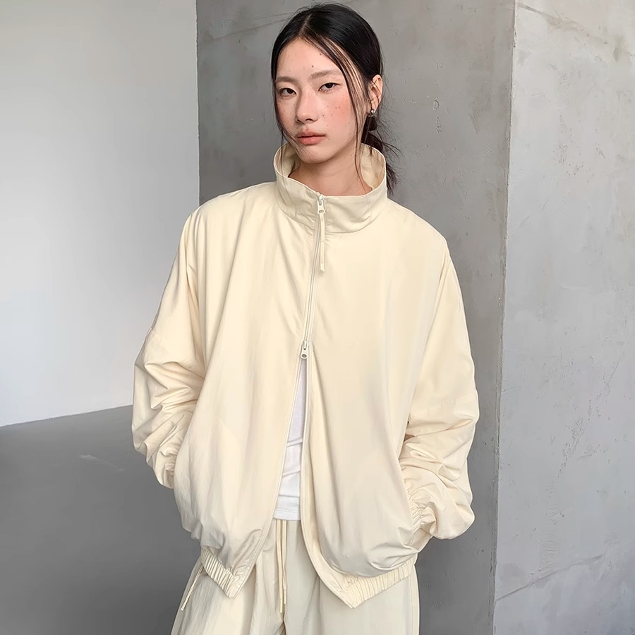 户外运动风立领外套女25秋
