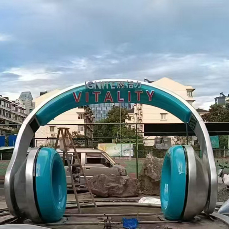 户外大型装饰玻璃钢耳机雕塑定制巨型美陈K歌耳机麦克风树脂摆件,商业/办公家具,景观道具/景观摆件/景观装置,淘宝优惠券,粉丝福利购,淘宝优惠卷