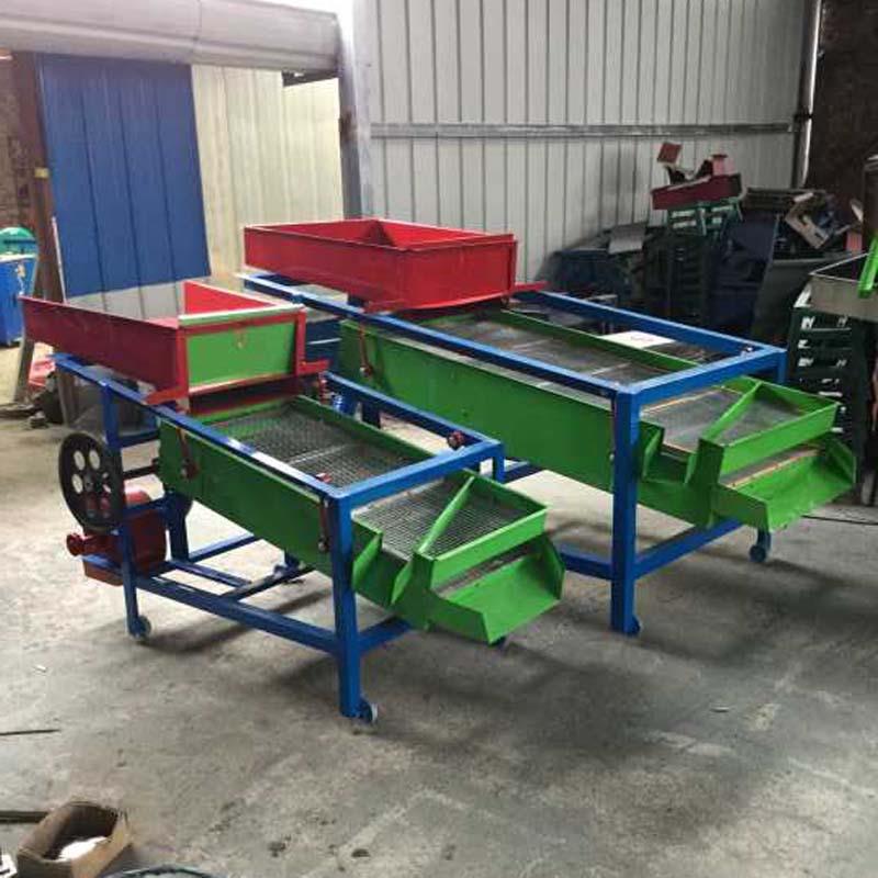 振动筛选机 久诚直供多型号全新自带风机各类物料适用振动筛选机