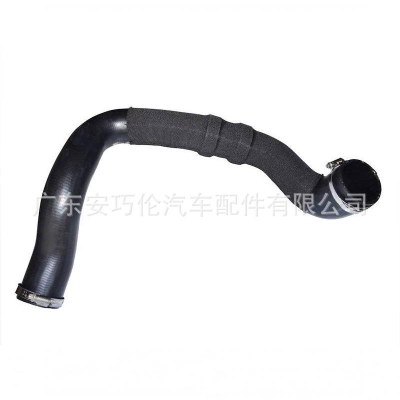 适用揽胜极光 路虎发现神行 进气管 LR024304 LR066436