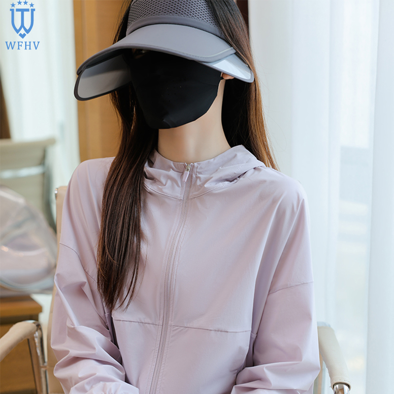 短款防晒衣外套女款2024新款夏季轻薄透气休闲上衣宽松连帽冲锋衣