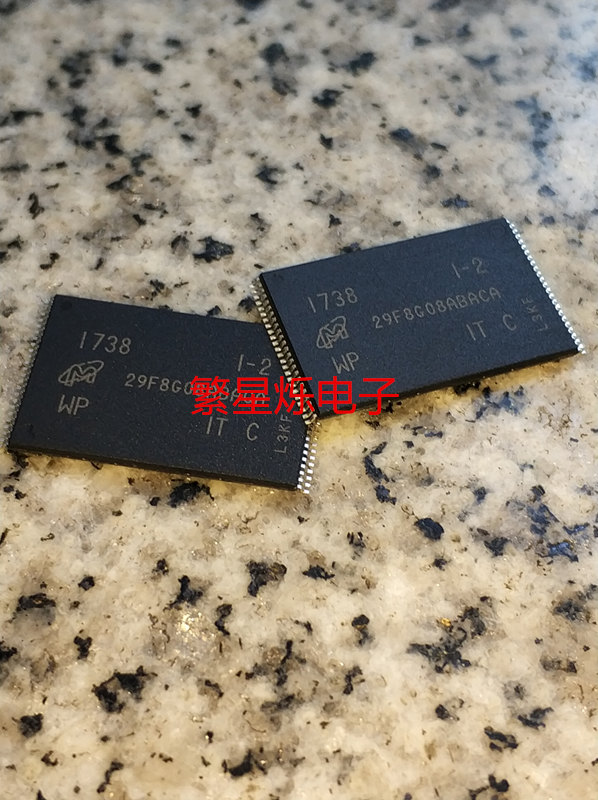 正品 MT29F8G08ABACAWP-IT：C 29F8G08ABACA 1GB闪存FLAS TSOP48