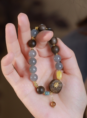 暖言单圈和田玉手串10mm搭配方形香香钱币吊坠手链